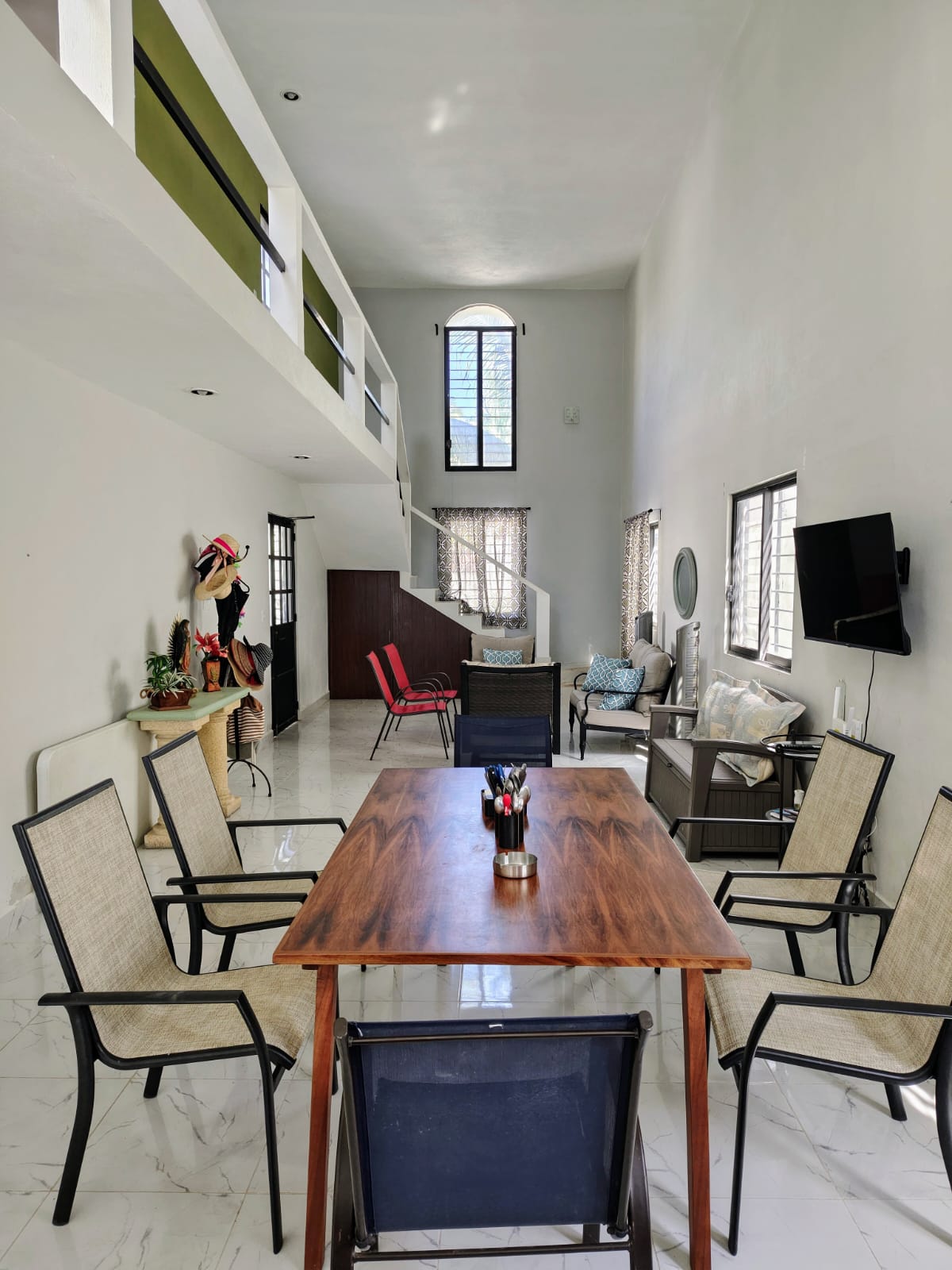 Renta de 4 Habitaciones en la Playa