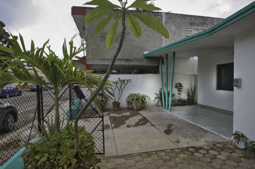 House for Rent in Centro