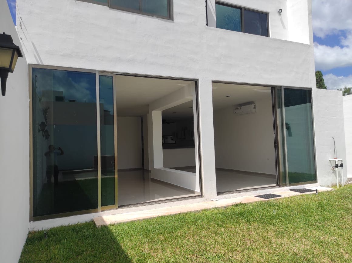 New House for Rent in Colonia Maya