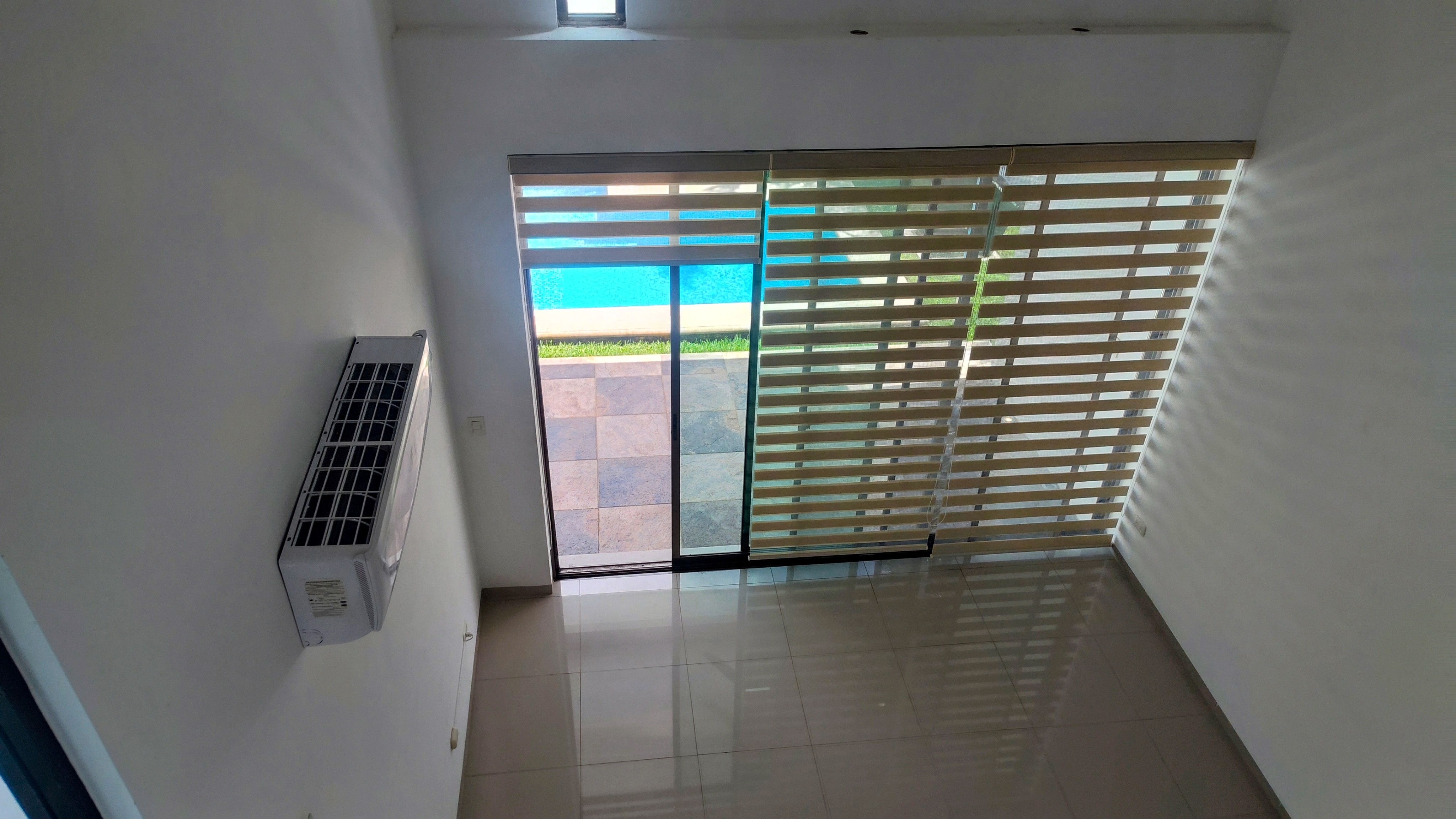 Three Bedroom Conkal Rental with Solar Panels