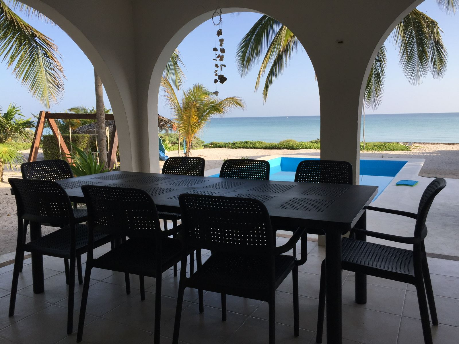 Furnished House in front of the Sea