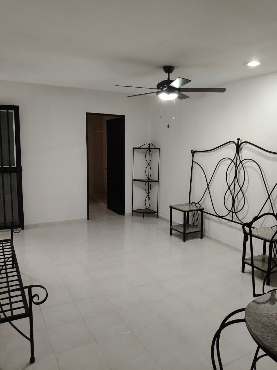 Ready to Move to Francisco de Montejo
