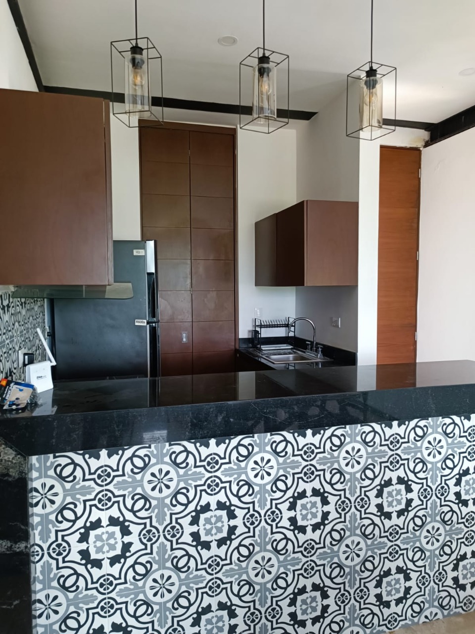 Furnished with 2 Bedrooms and 2 bathrooms