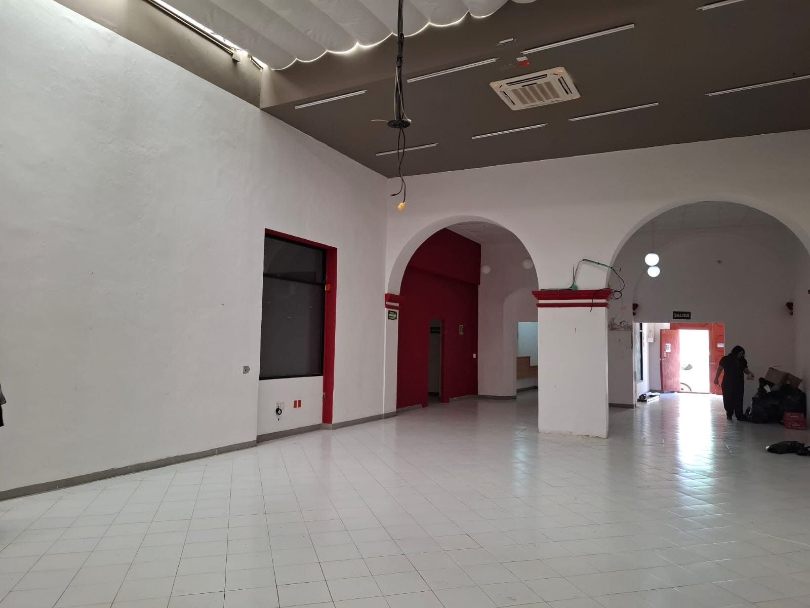 Colonial House for Any Use