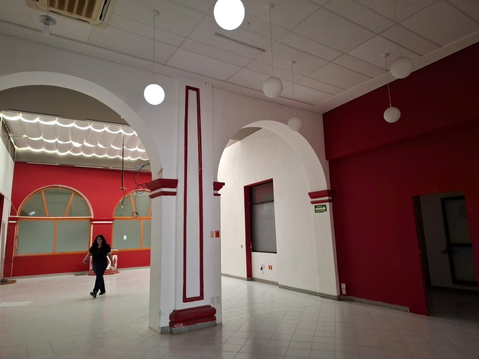 Colonial House for Any Use