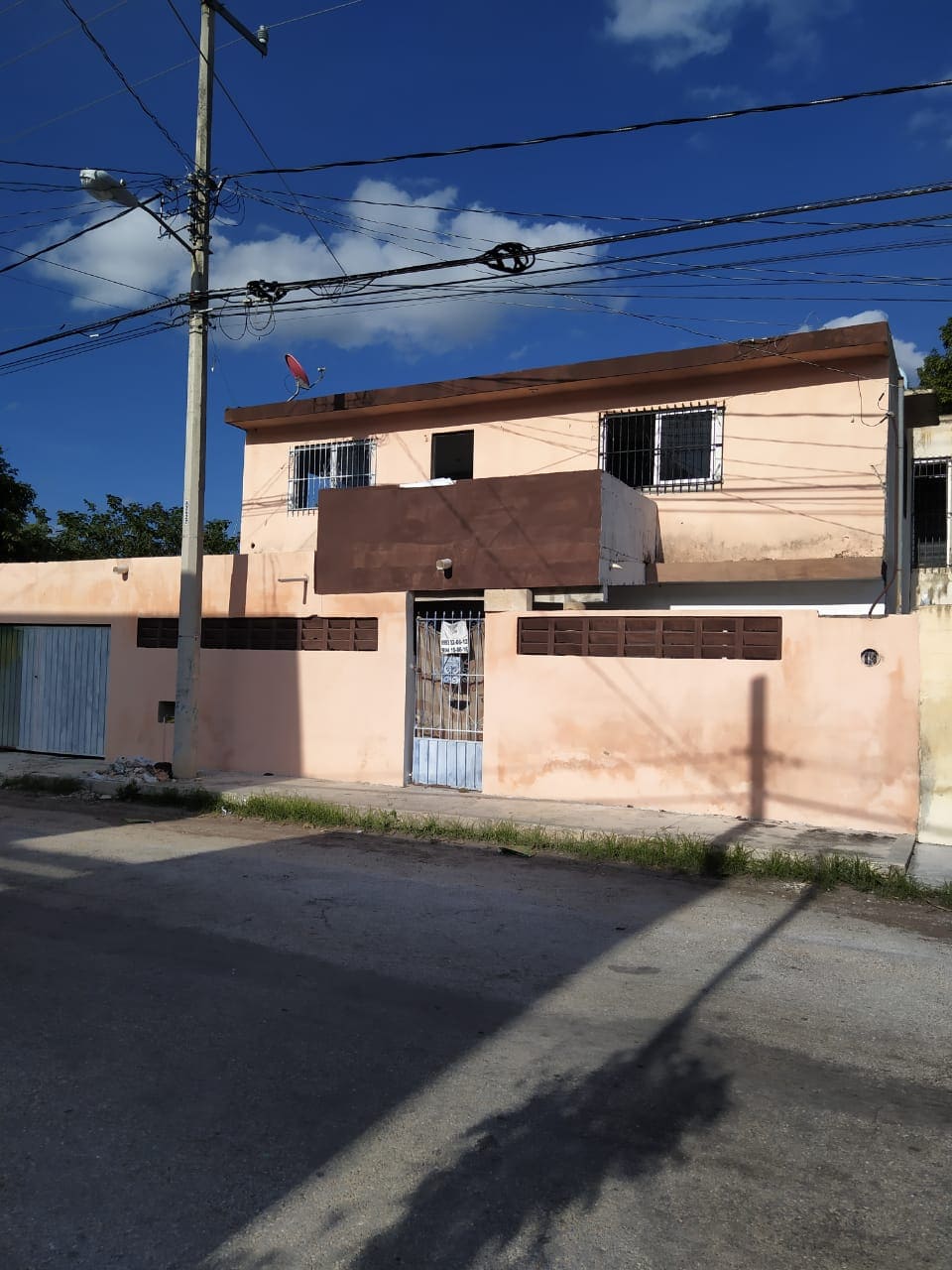 Two story family home in centro.