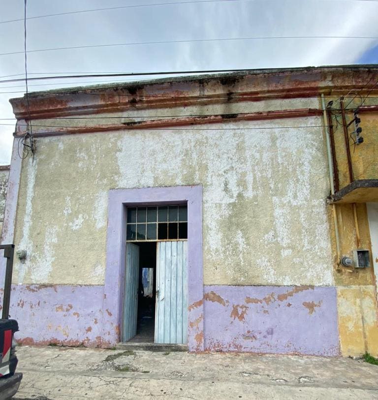 Verdadero estilo colonial, art déco y moderno de mediados de siglo!