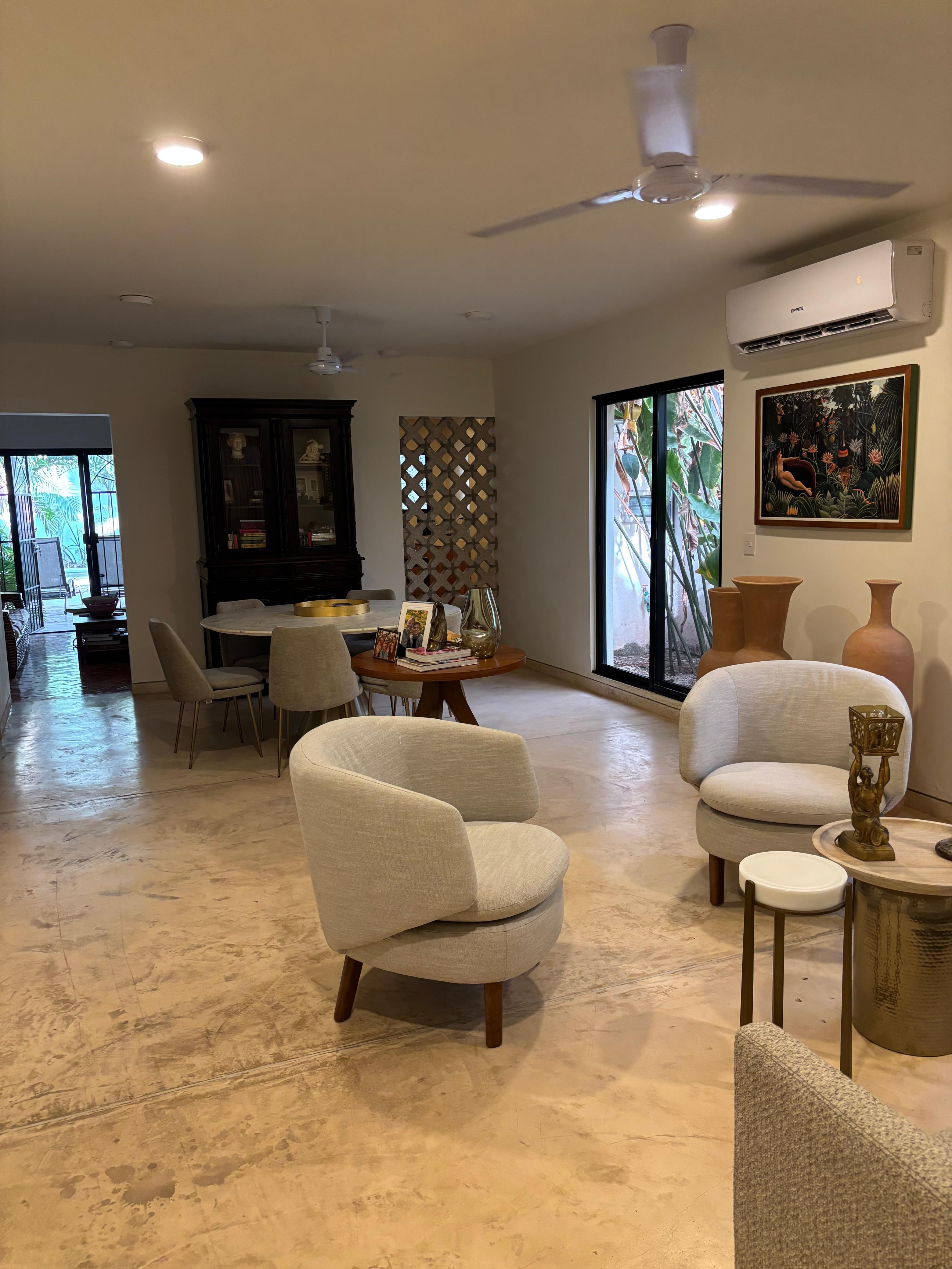 Jewel in Santiago