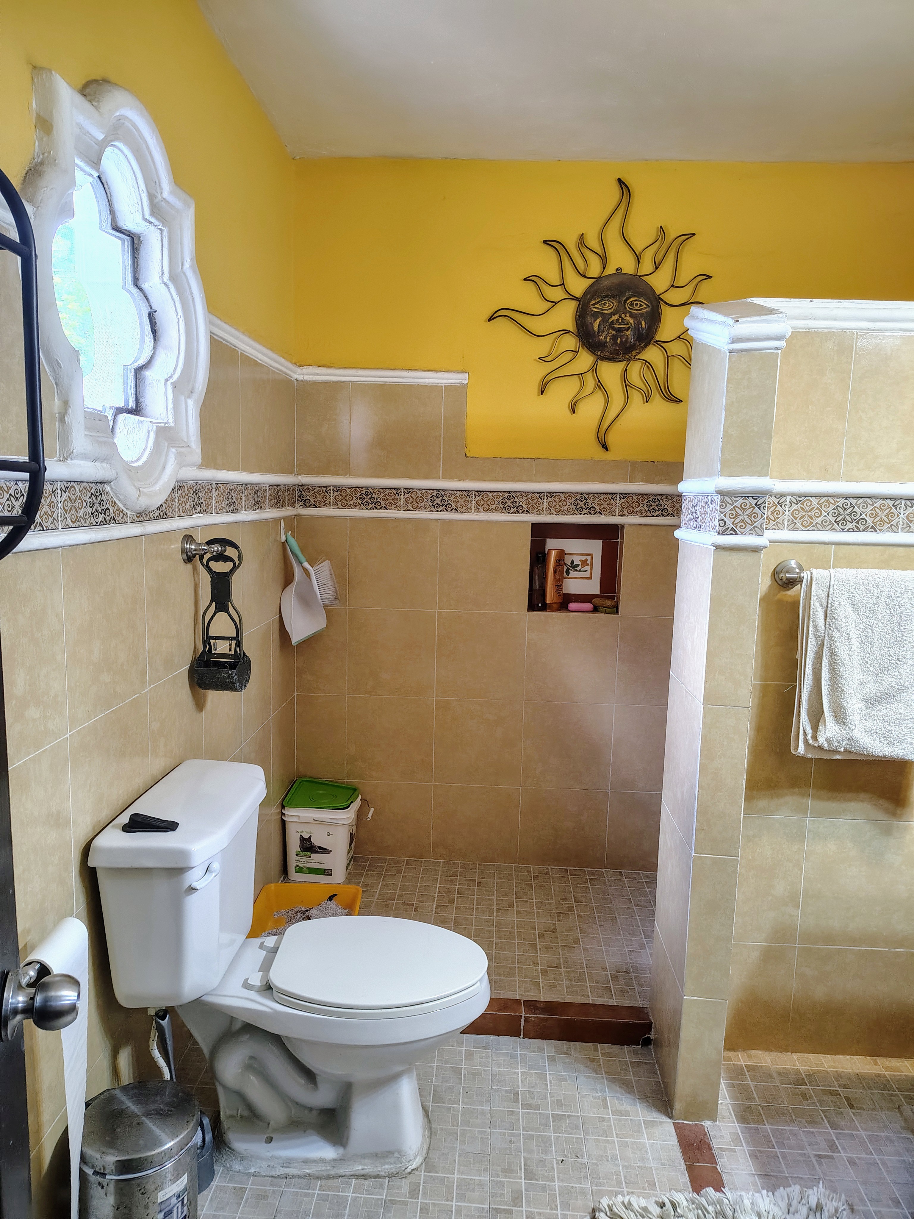 Hermosa Casa de 2 Dormitorios con Impresionante Piscina en Santiago