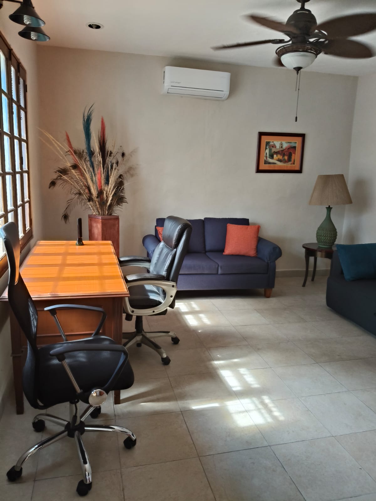 Remodeled and furnished house in García Ginerés