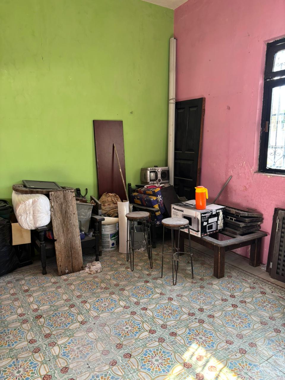 House to Restore in Santa Lucía