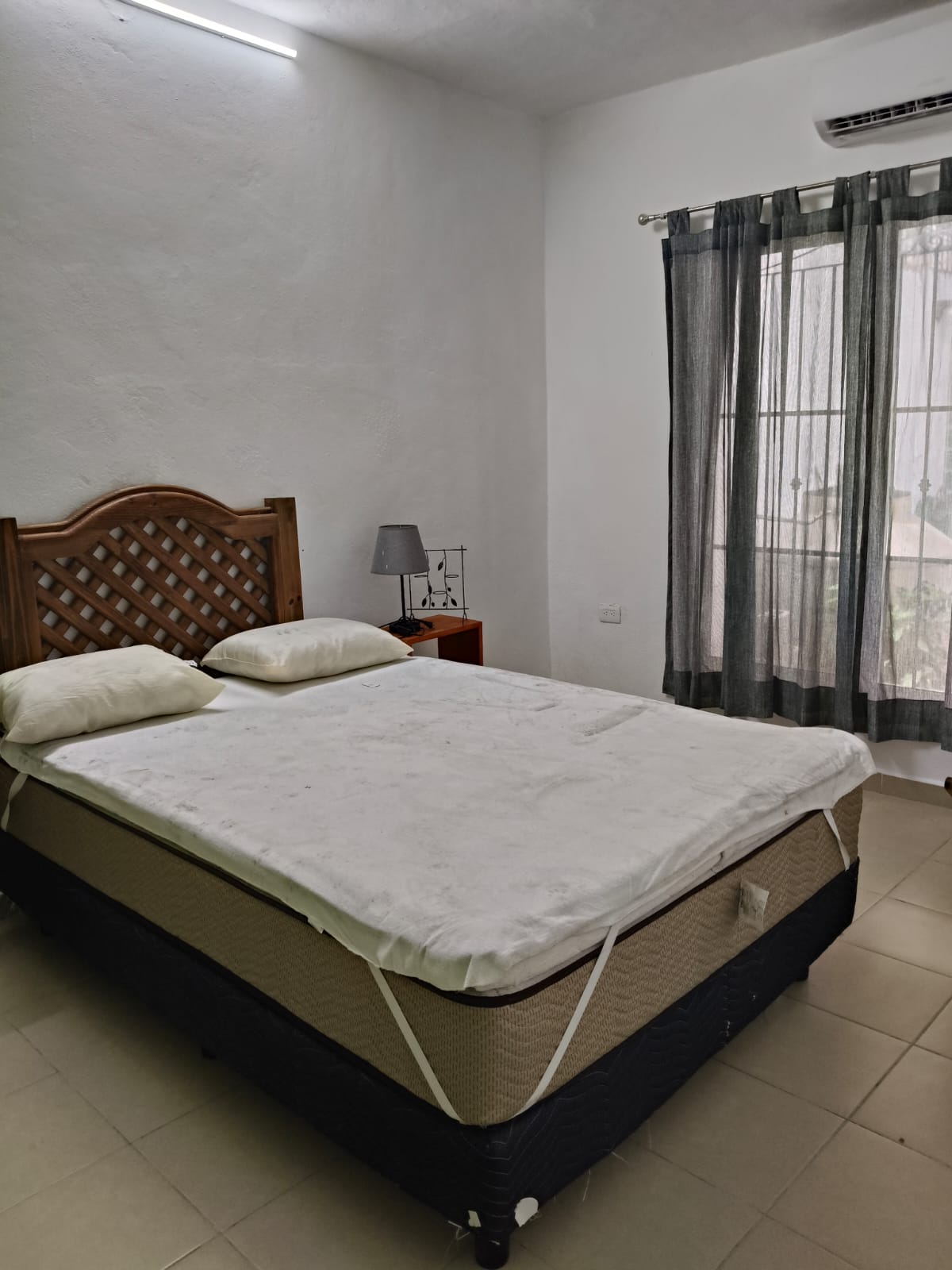 Fully furnished one-story home in La Petronila (Downtown)