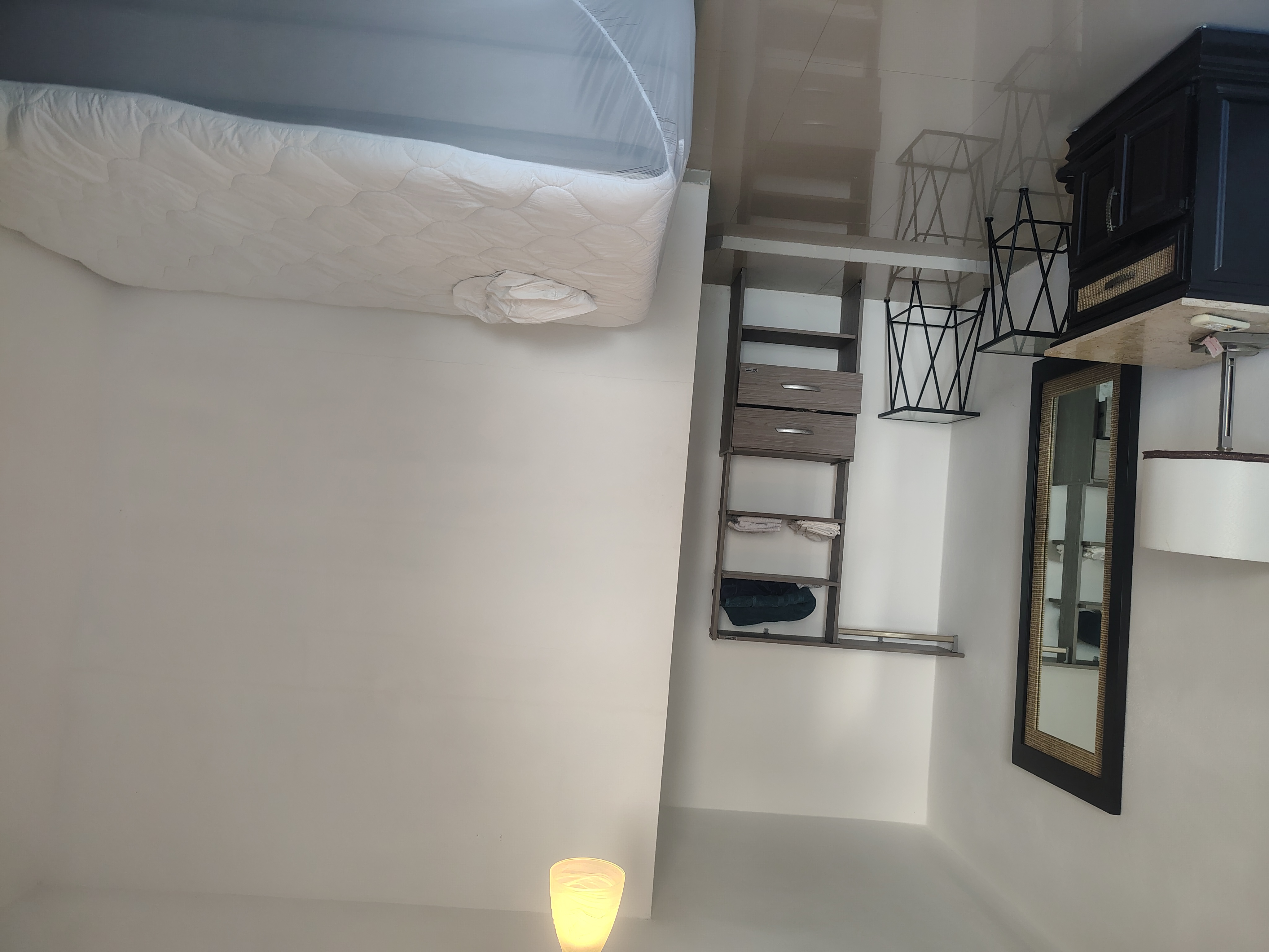Exquisita residencia amueblada con acabados de lujo en un lote doble en Bosques de Conkal