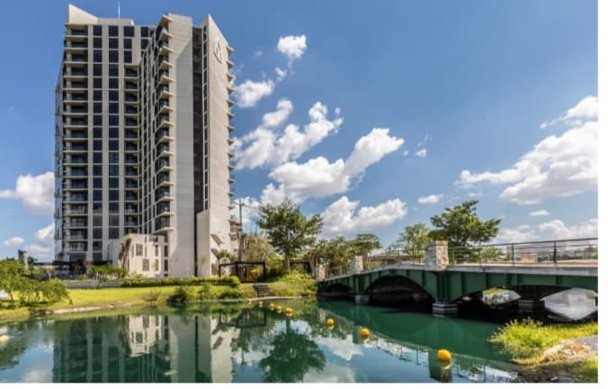 Apartment with a Beautiful View