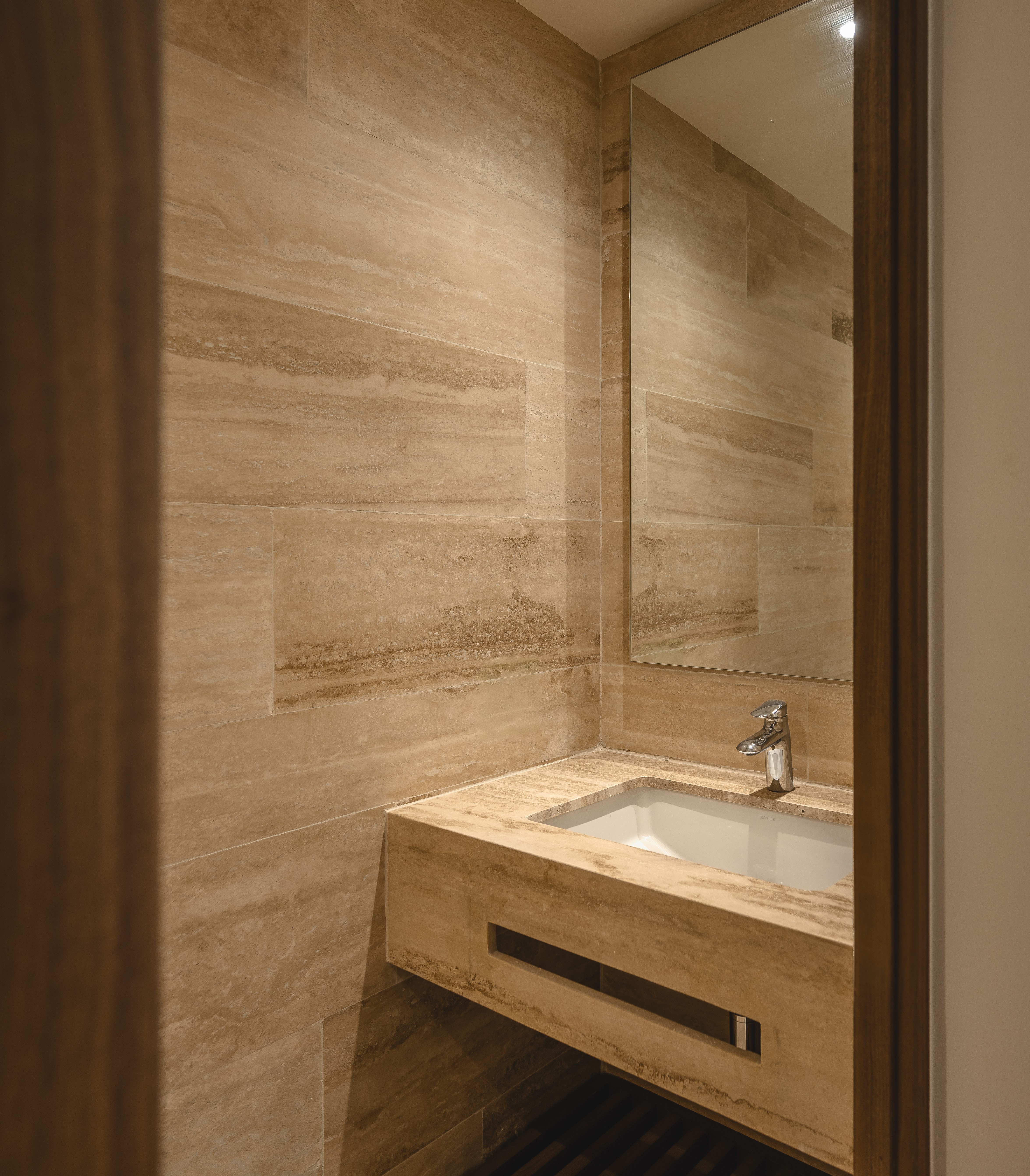 Condominio de Lujo + Ingresos