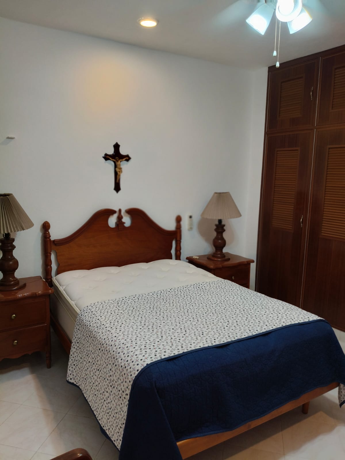 Apartment on the 2nd floor. Furnished with 2 bedrooms