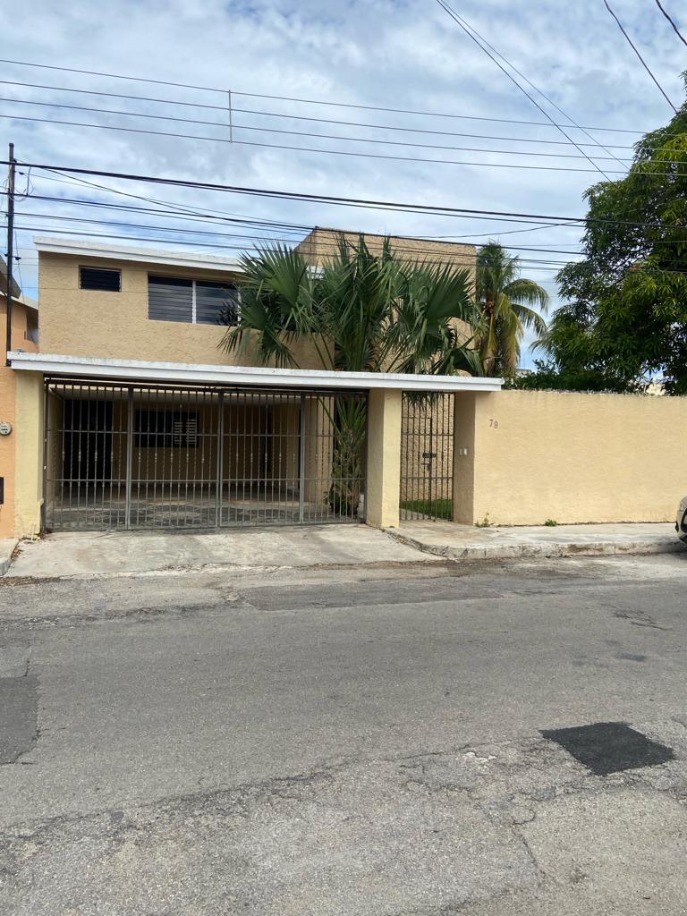 With swimming pool in Loma Bonita