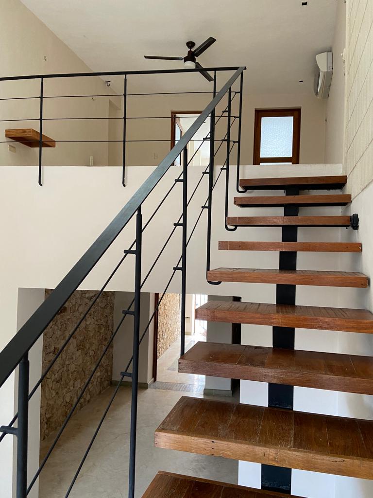 Loft-style House for Rent, Santa Ana